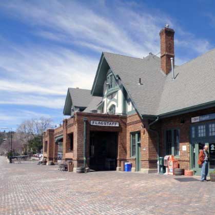 View of Flagstaff depot from the platform.