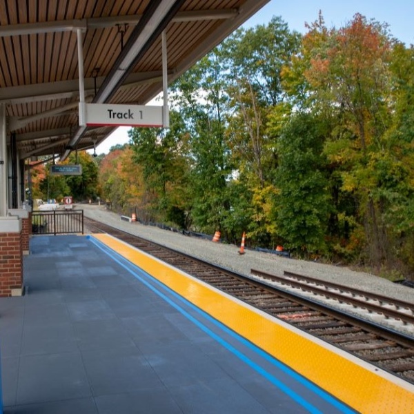 Windsor Locks, Connecticut, Amtrak station