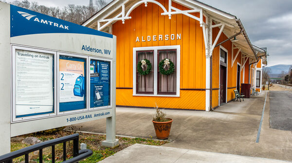Alderson, WV, Amtrak station