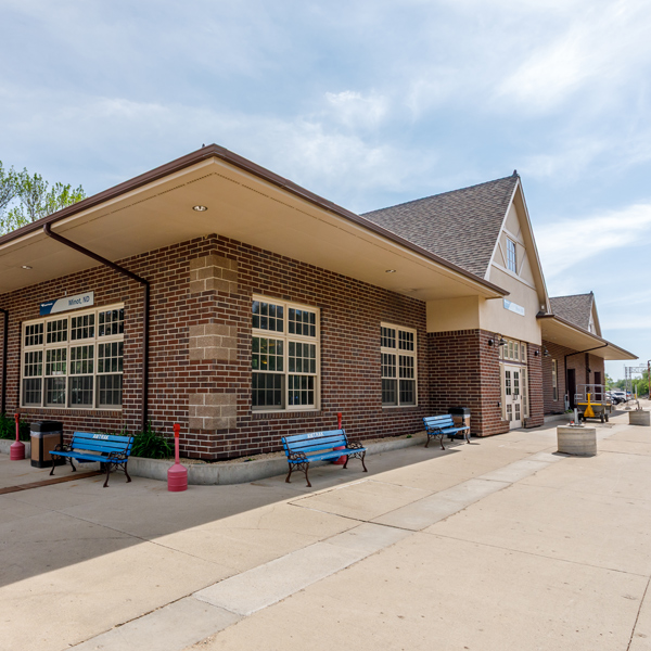 Minot, ND, Amtrak station