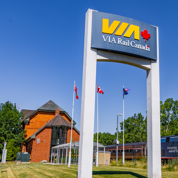 Niagara Falls, Ontario, train station