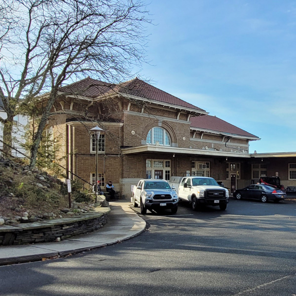 Rhinecliff, NY, train station