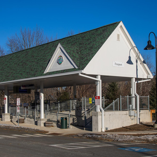 Freeport train station