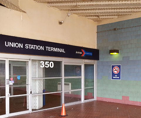 Entrance doors to the Indianapolis Amtrak station, 2018.