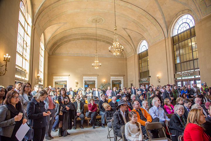 Sacramento Valley Station waiting room.