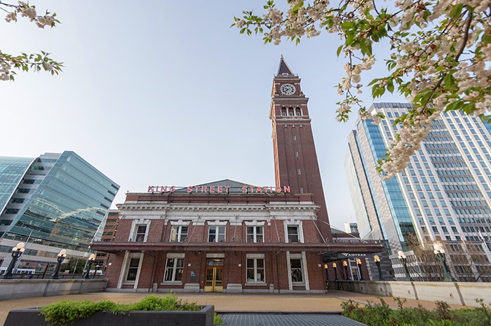 Exterior view of Seattle King Street Station.