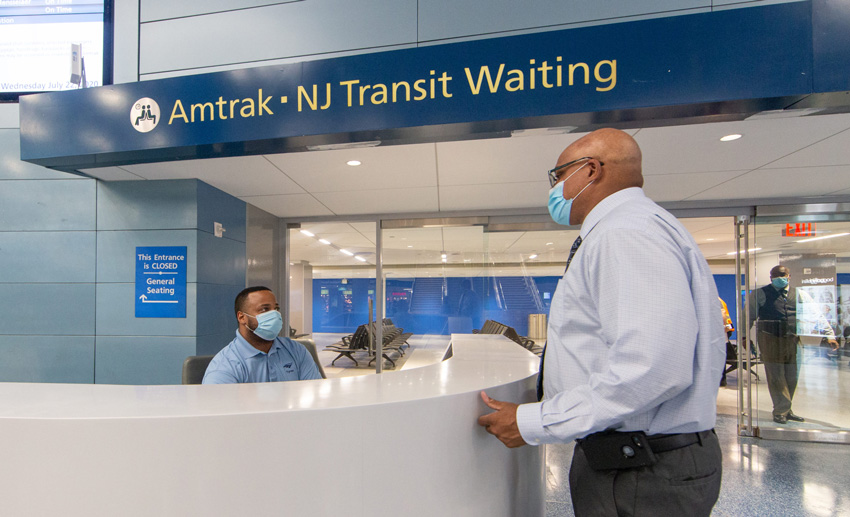 Amtrak entrance to Ticketed Waiting Area from Rotunda.