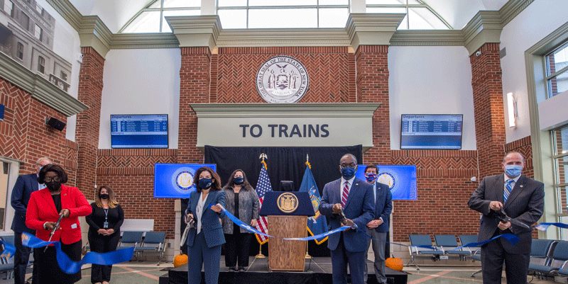 Buffalo Exchange Street Station ribbon cutting.